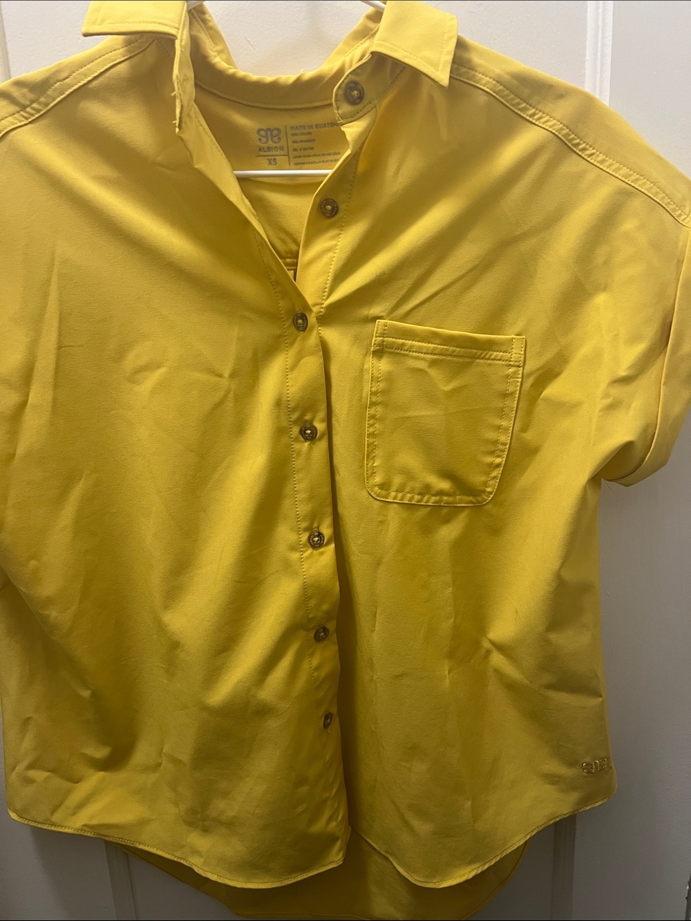 Albion Button-Down Short Sleeve Shirt in Mustard